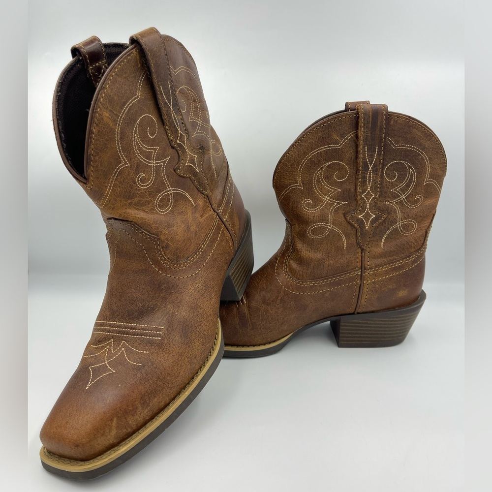 Justin Women's Western Boots Short Shaft Gypsy Chellie Square Toe L9510 Size 7.5